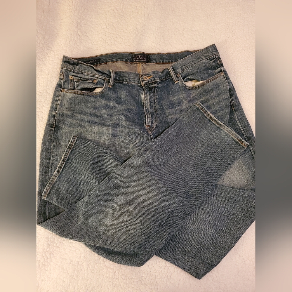 Lucky Brand men's 410 Athletic fit jeans size 42x34
